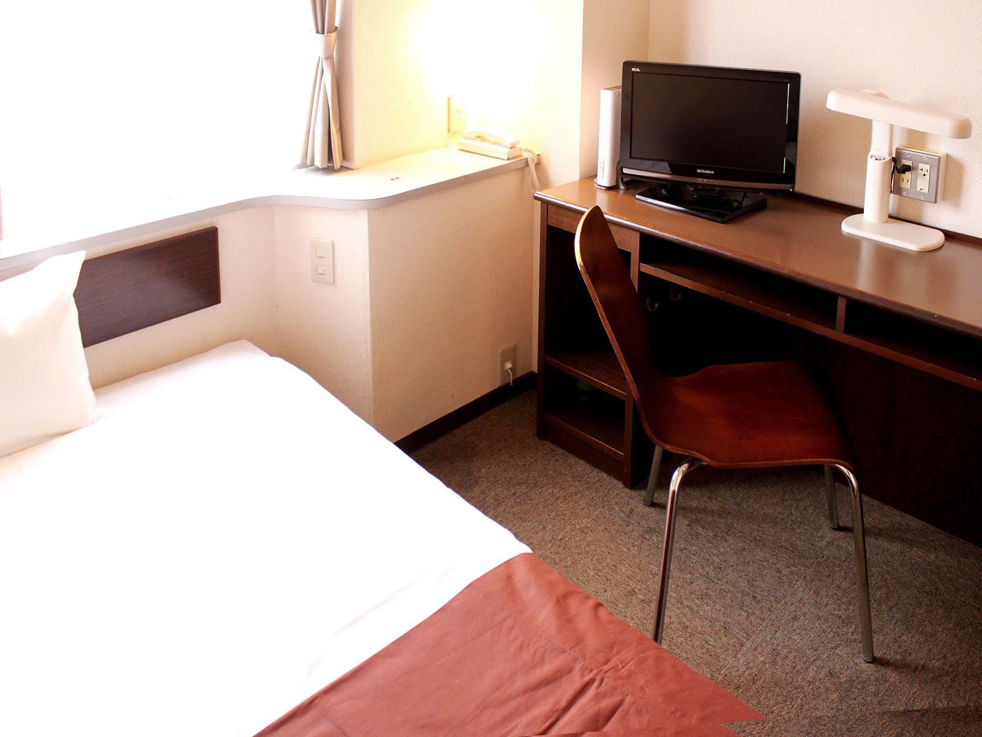 Hotel Livemax Budget Iyo Mishima Sikokucsuo Kültér fotó