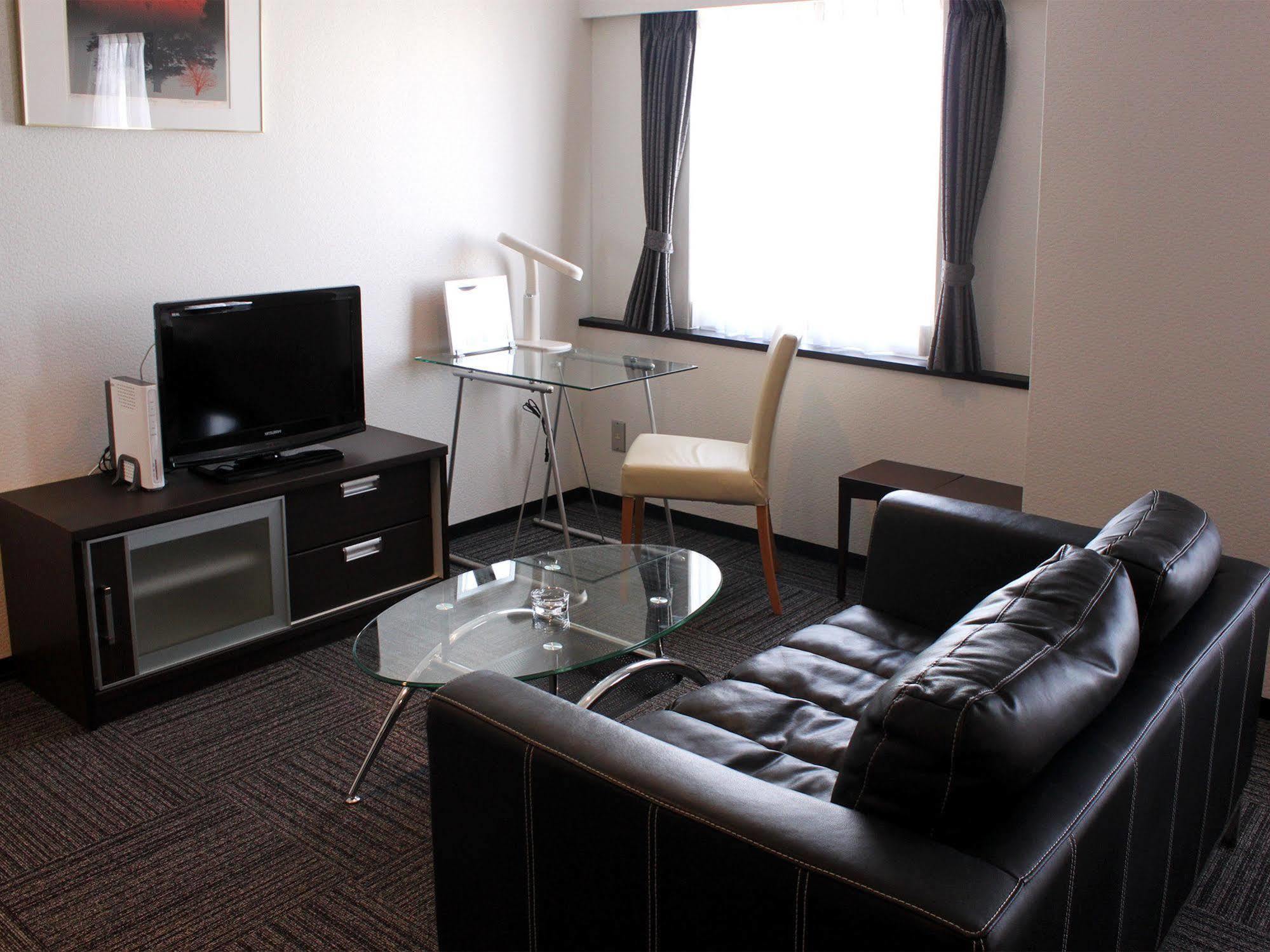 Hotel Livemax Budget Iyo Mishima Sikokucsuo Kültér fotó