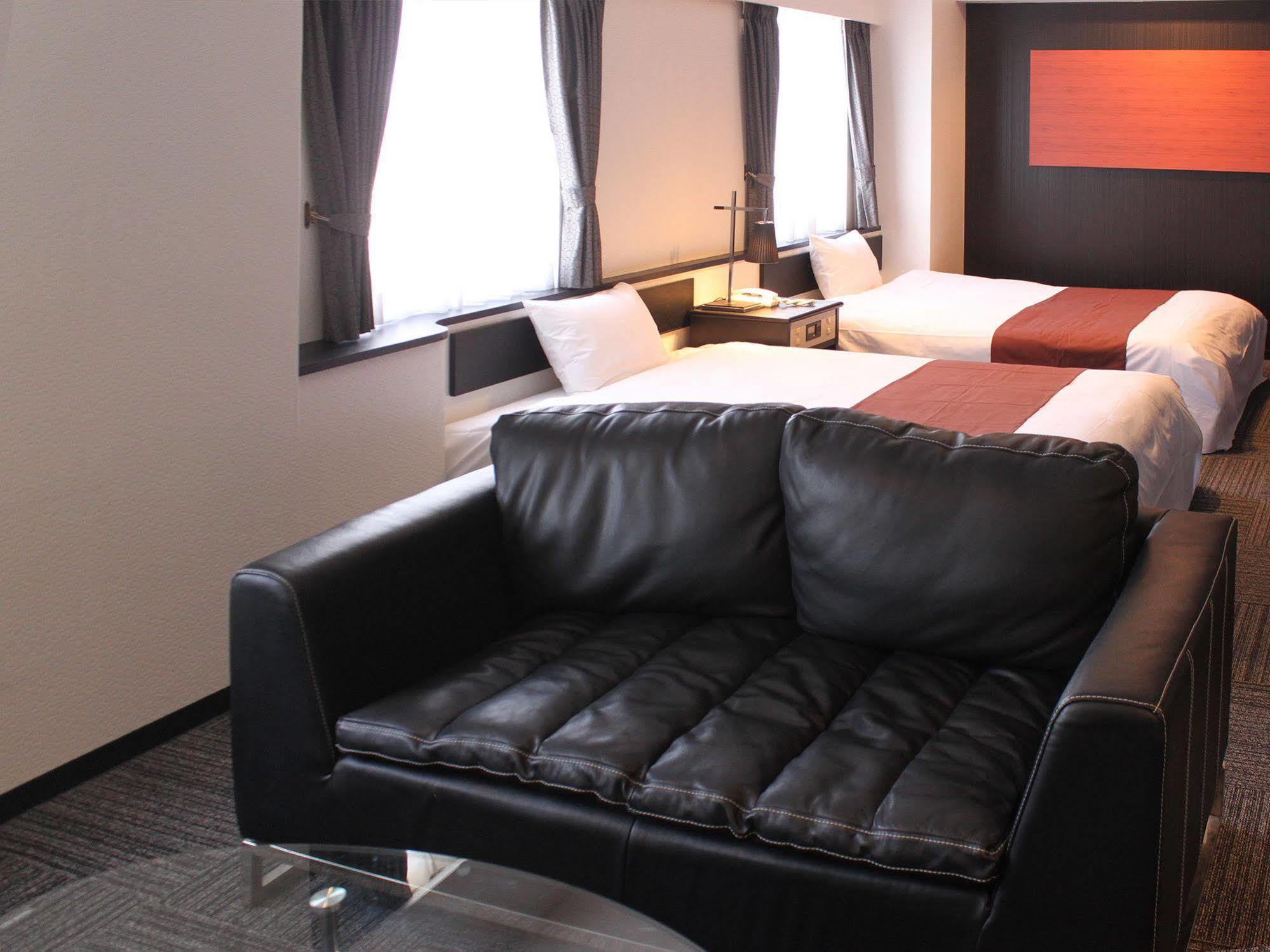 Hotel Livemax Budget Iyo Mishima Sikokucsuo Kültér fotó